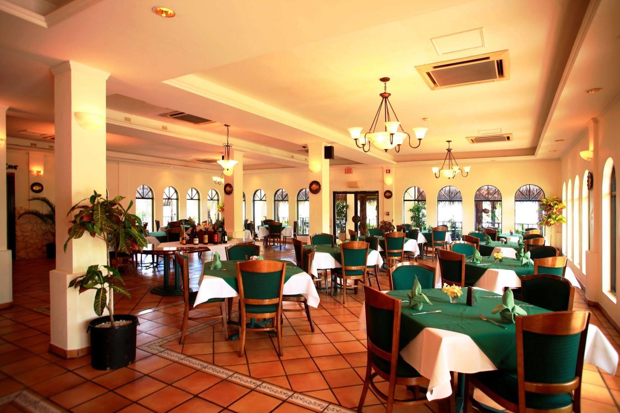 Rota Resort & Country Club Extérieur photo